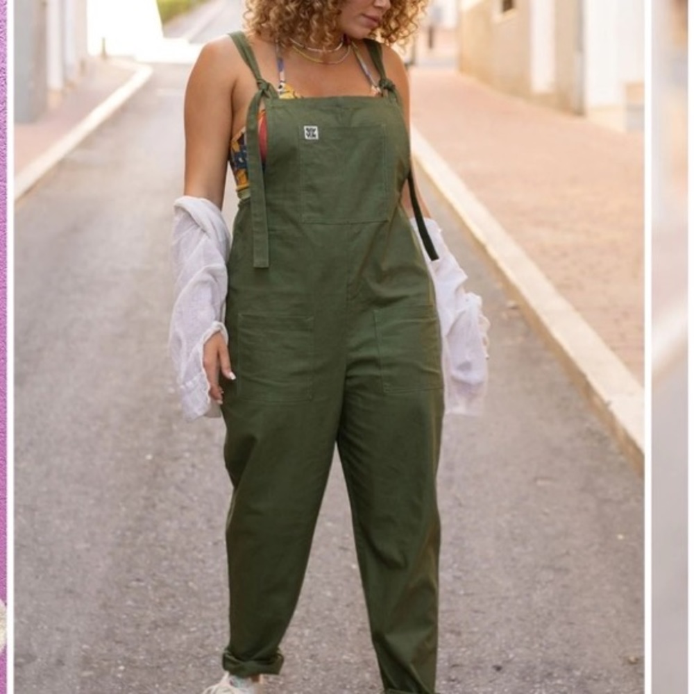 lucy & yak olive green dungarees/overalls